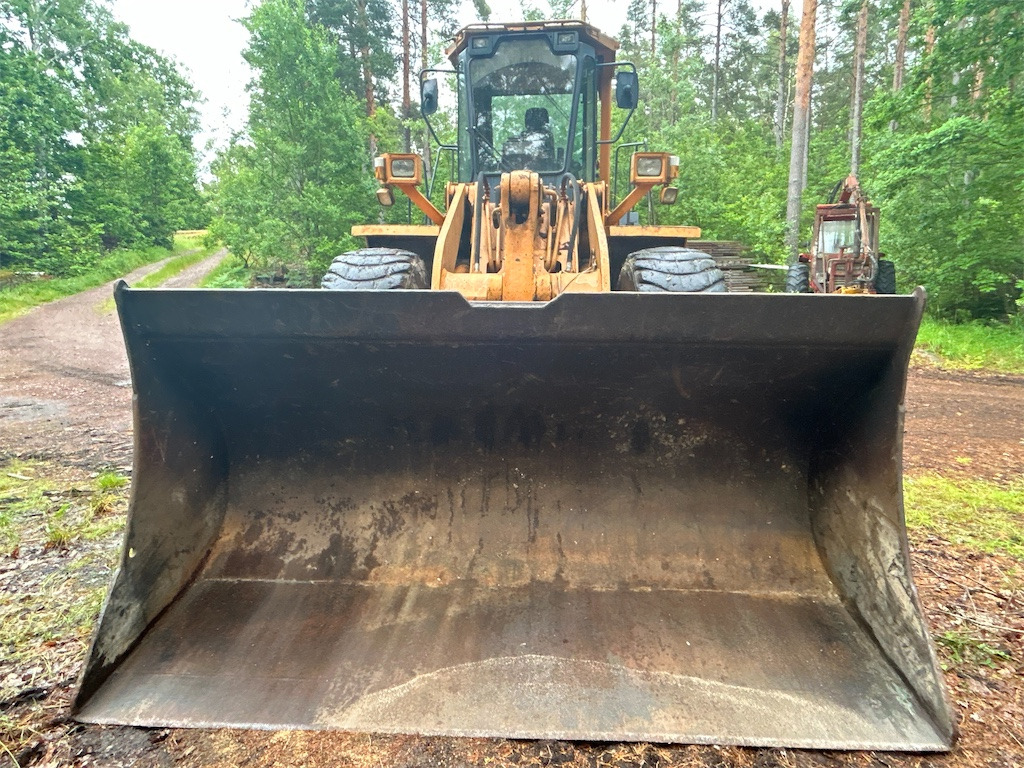 Komatsu WA400-1 - Wheel loader: picture 2 Komatsu WA400-1 - Wheel loader: picture 2