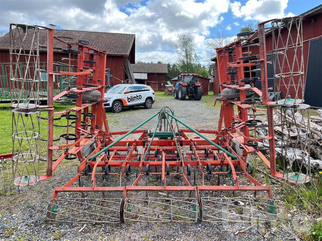 Kverneland Mod A - Harrow: picture 3 Kverneland Mod A - Harrow: picture 3