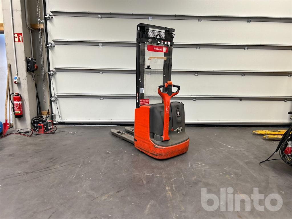Linde L12 (2016) - Stacker: picture 4 Linde L12 (2016) - Stacker: picture 4