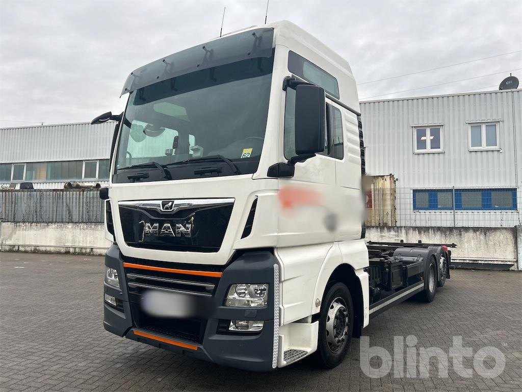 MAN TGX 26.400 (2020) - Container transporter/ Swap body truck: picture 1 MAN TGX 26.400 (2020) - Container transporter/ Swap body truck: picture 1