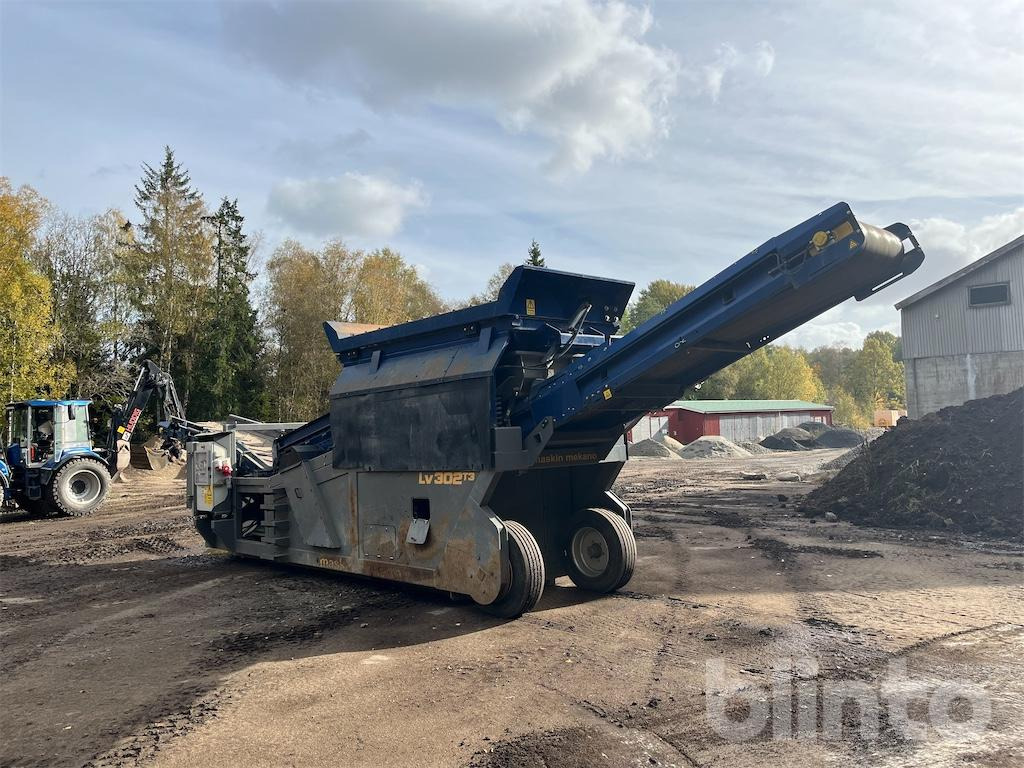 Maskin Mekano Lv 303 T3 på lastväxlarram - Screener: picture 5 Maskin Mekano Lv 303 T3 på lastväxlarram - Screener: picture 5