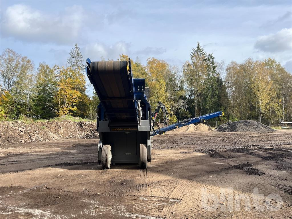 Maskin Mekano Lv 303 T3 på lastväxlarram - Screener: picture 4 Maskin Mekano Lv 303 T3 på lastväxlarram - Screener: picture 4