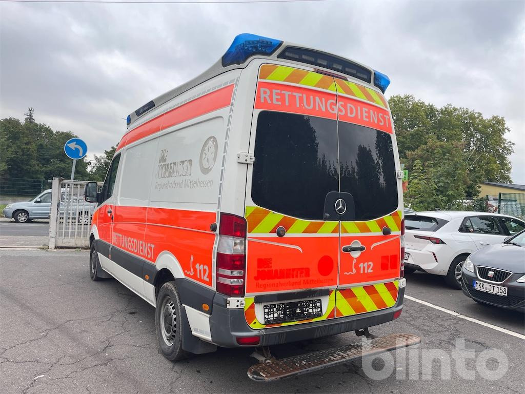 Mercedes Benz Sprinter 316D - Ambulance: picture 4 Mercedes Benz Sprinter 316D - Ambulance: picture 4