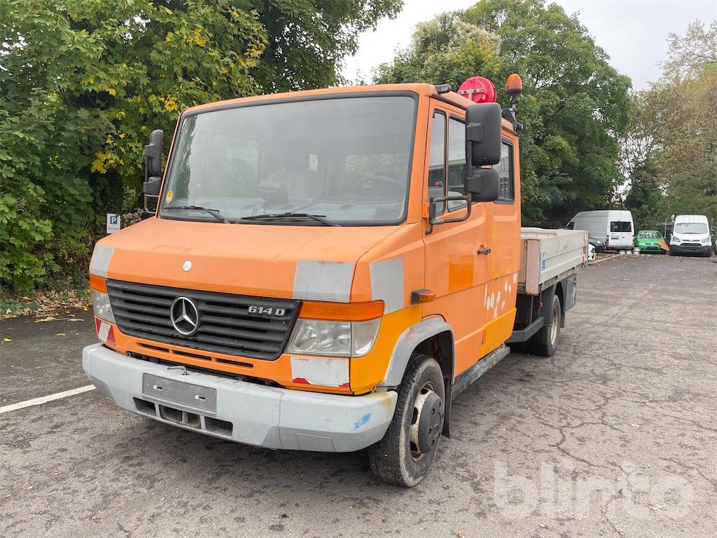 Mercedes Benz Vario 614 D - Flatbed van, Combi van: picture 1 Mercedes Benz Vario 614 D - Flatbed van, Combi van: picture 1