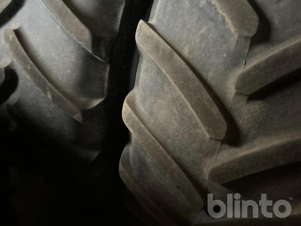 Wheel and tire package Michelin 650/65 R38: picture 8