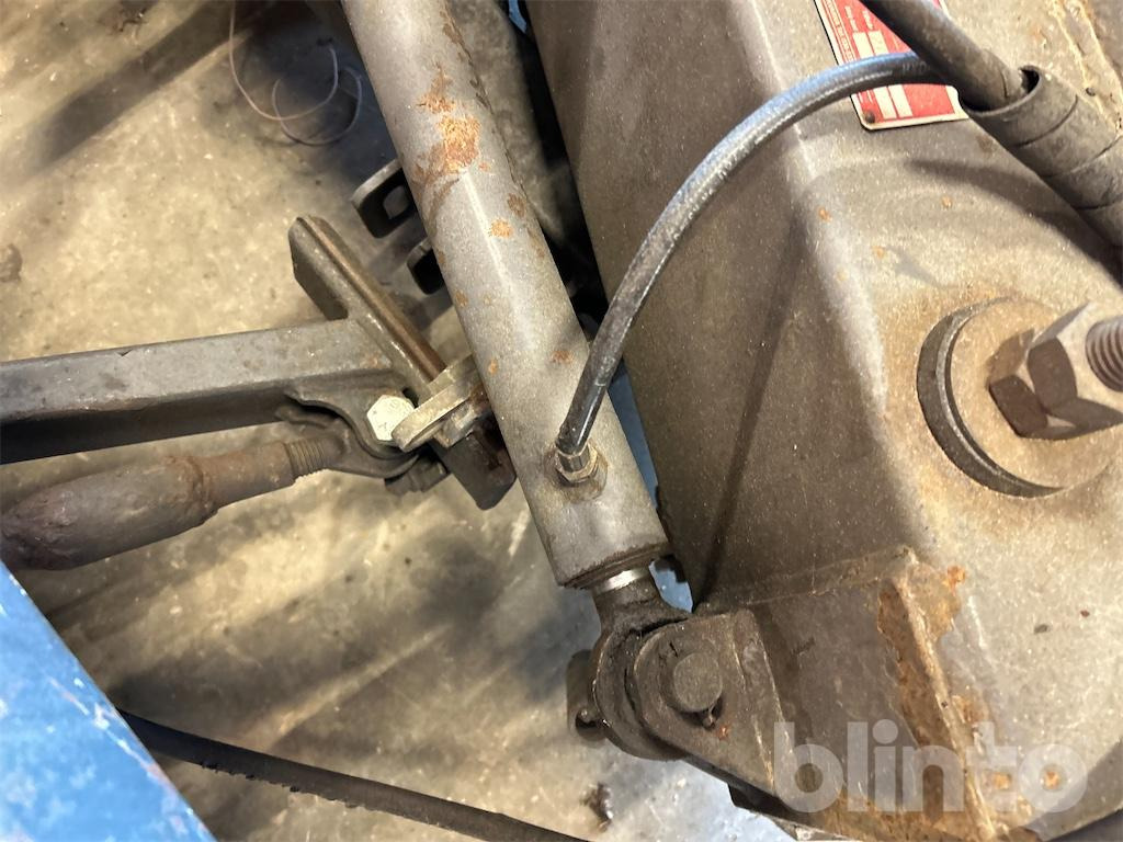 Municipal/ Special vehicle HOLDER C340 Digital: picture 16