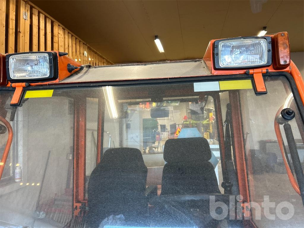 Municipal/ Special vehicle HOLDER C340 Digital: picture 13