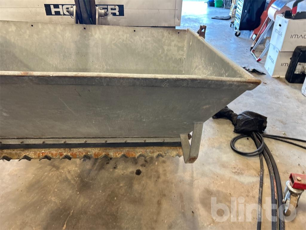 Municipal/ Special vehicle HOLDER C340 Digital: picture 40