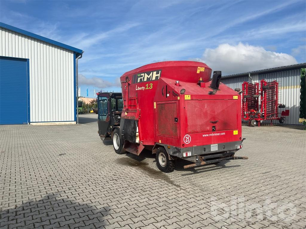 RMH Agri Liberty 13 (2019) - Forage mixer wagon: picture 4 RMH Agri Liberty 13 (2019) - Forage mixer wagon: picture 4