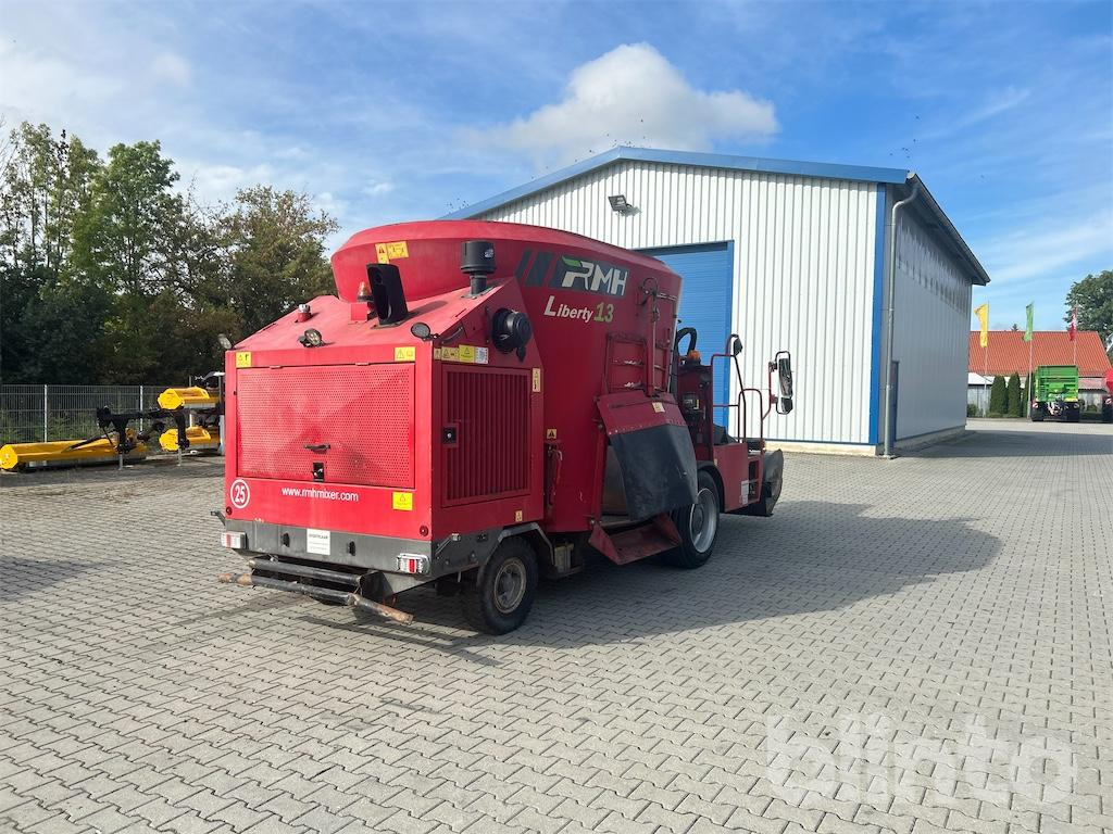 RMH Agri Liberty 13 (2019) - Forage mixer wagon: picture 3 RMH Agri Liberty 13 (2019) - Forage mixer wagon: picture 3