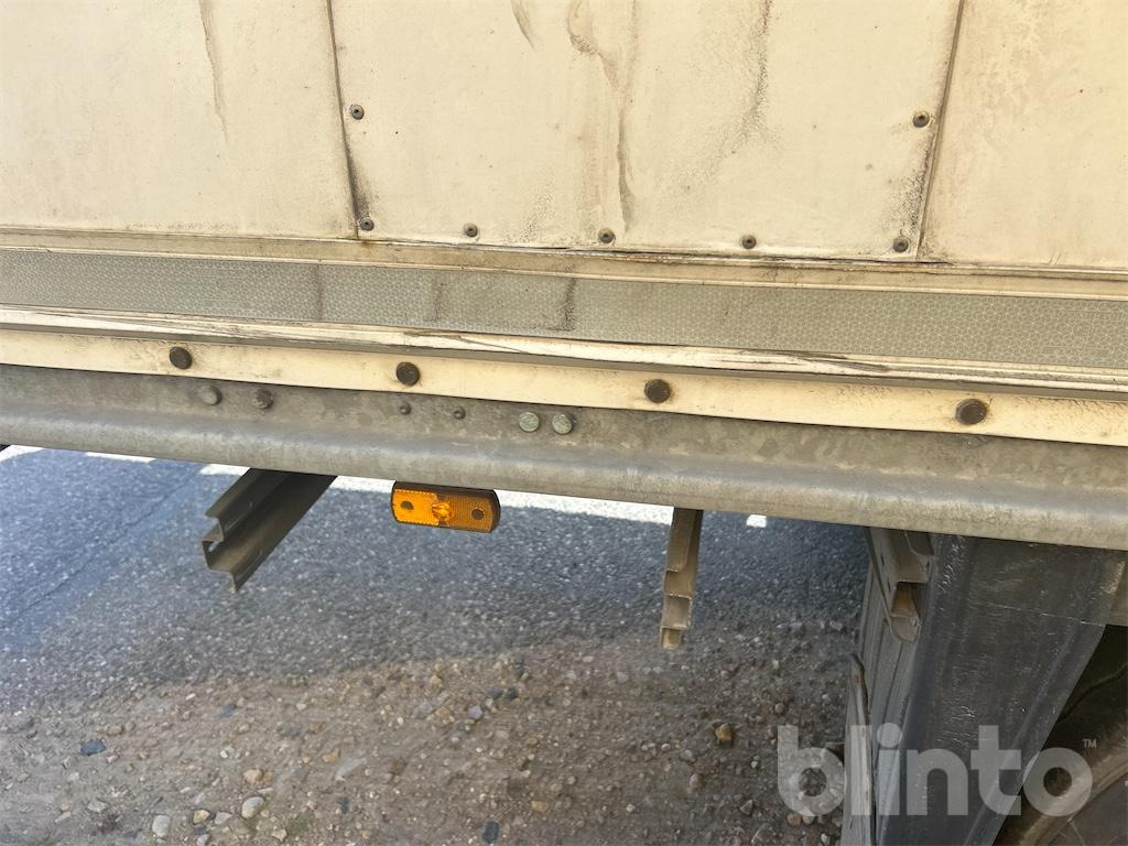 Closed box semi-trailer SCHMITZ CARGOBULL: picture 26