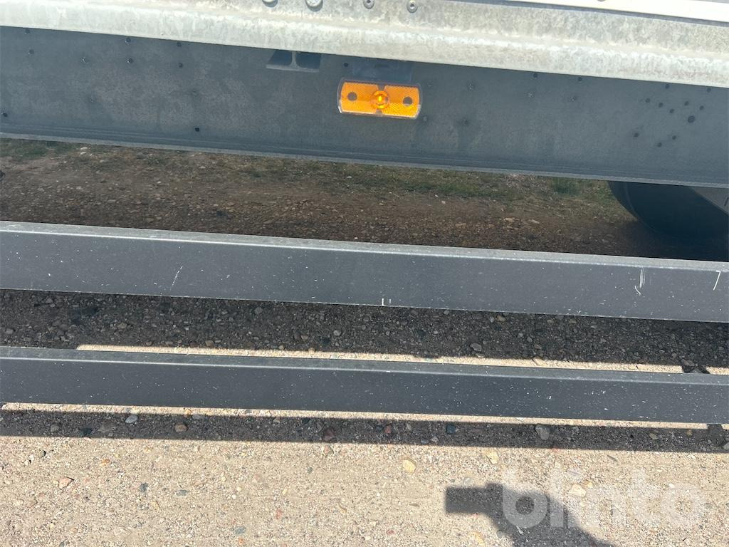 Closed box semi-trailer SCHMITZ CARGOBULL: picture 45