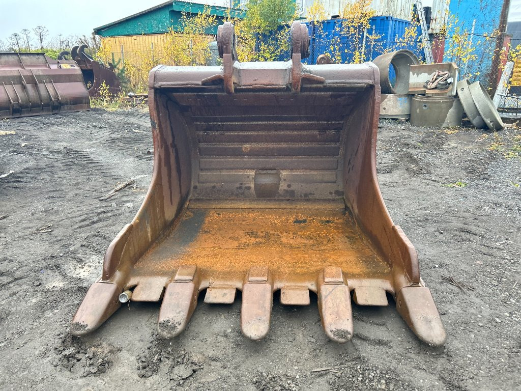 Tandad Serameko - Excavator bucket: picture 2 Tandad Serameko - Excavator bucket: picture 2
