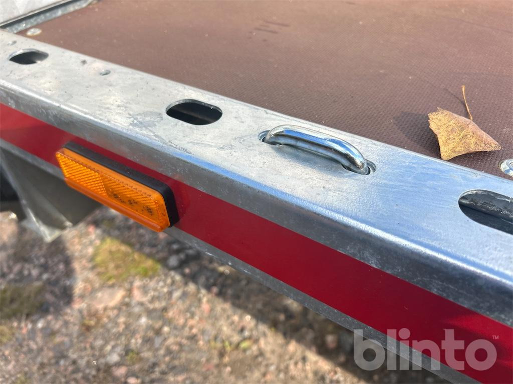 TEMARED universal 3 axlat helramp - Trailer: picture 5 TEMARED universal 3 axlat helramp - Trailer: picture 5