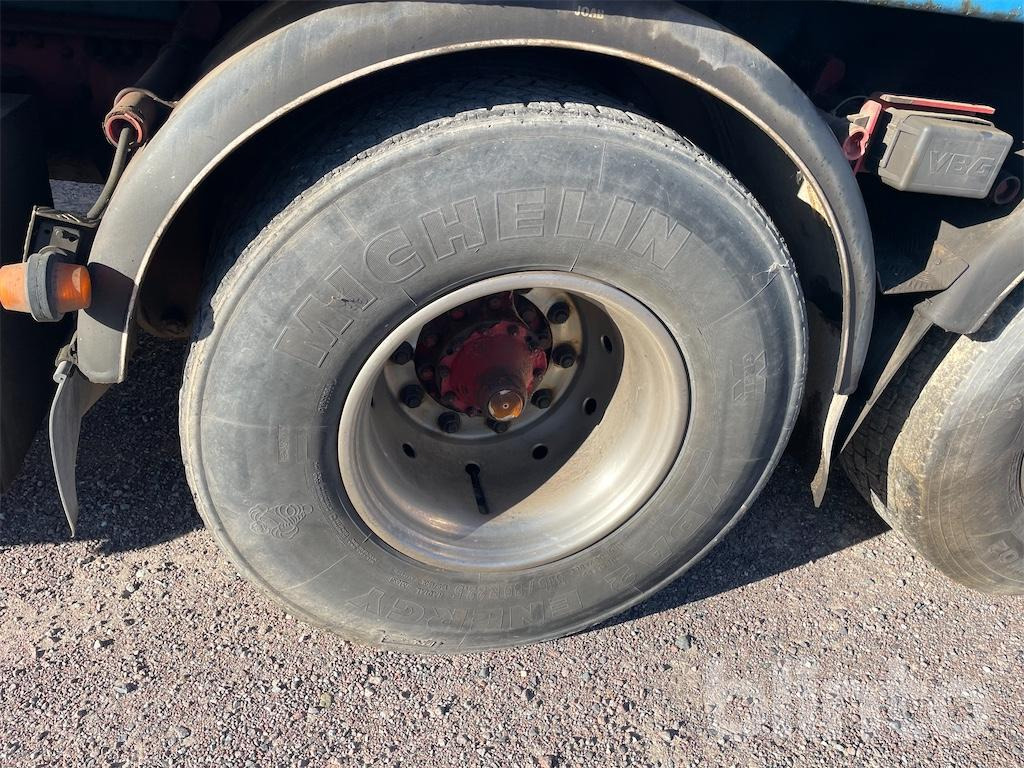 Truck SCANIA P420 LB6X2 4HNB: picture 25