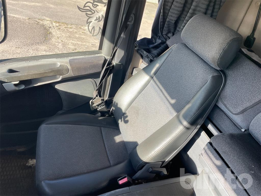 Truck SCANIA P420 LB6X2 4HNB: picture 19