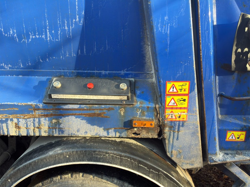 Truck VOLVO FE-320 6*2: picture 13