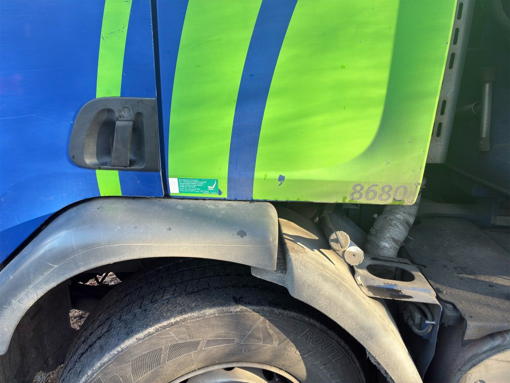 Truck VOLVO FE-320 6*2: picture 31