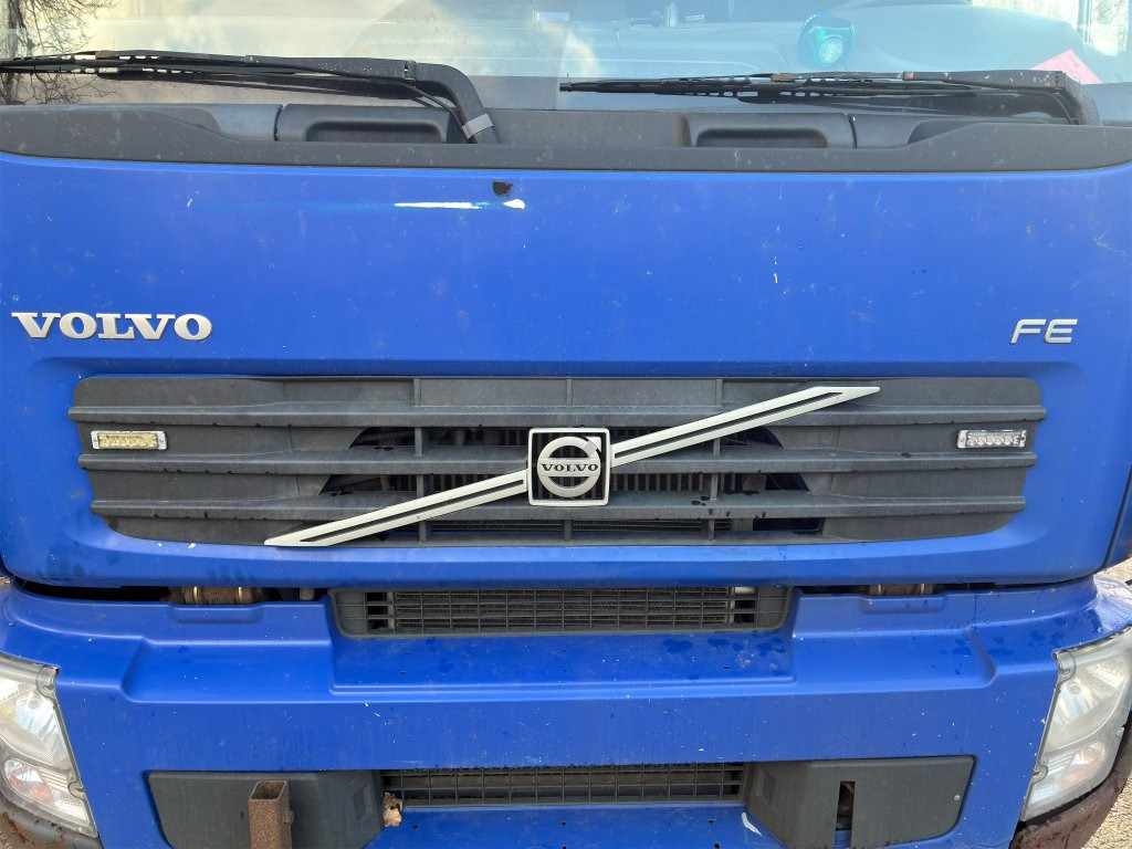 Truck VOLVO FE-320 6*2: picture 36