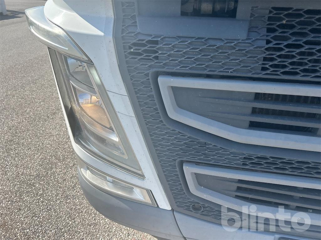 Truck VOLVO FH500: picture 18