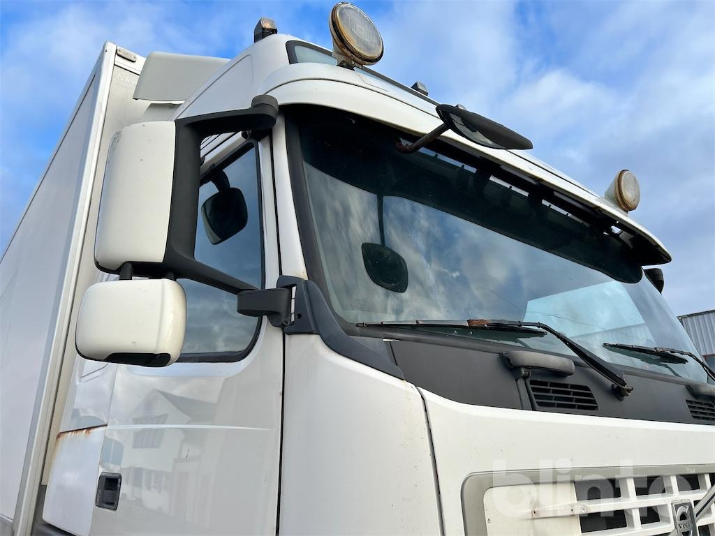 Truck VOLVO FM-340 4X2: picture 19