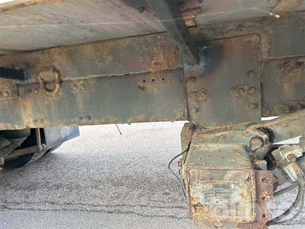 Truck VOLVO FM-340 4X2: picture 48