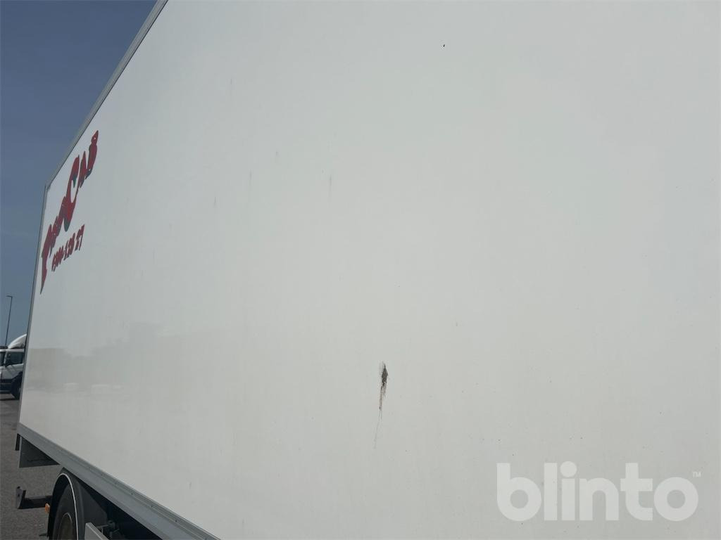 Truck VOLVO FM 370: picture 35