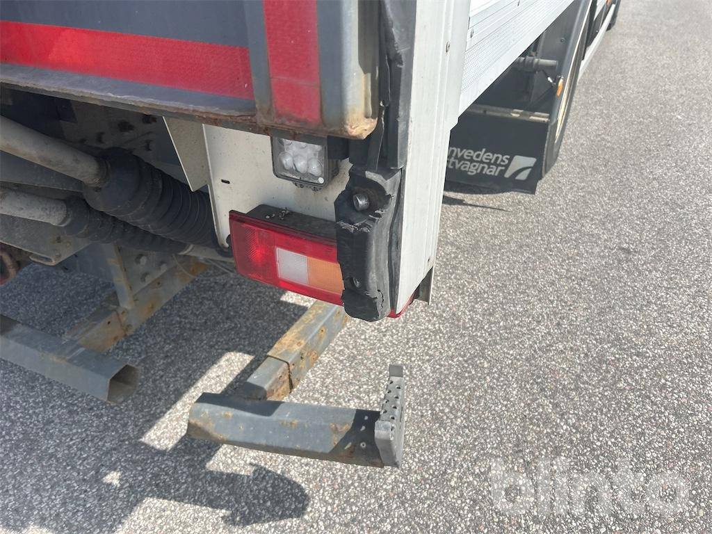 Truck VOLVO FM 370: picture 46