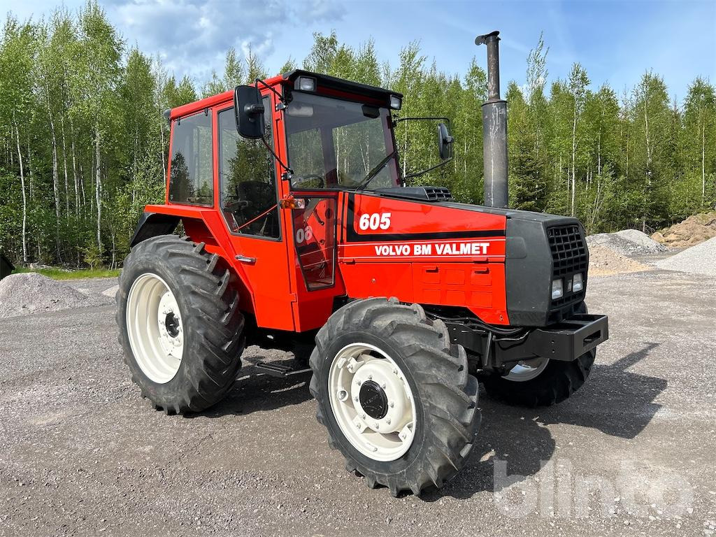 VALMET/VALTRA - Farm tractor: picture 1 VALMET/VALTRA - Farm tractor: picture 1