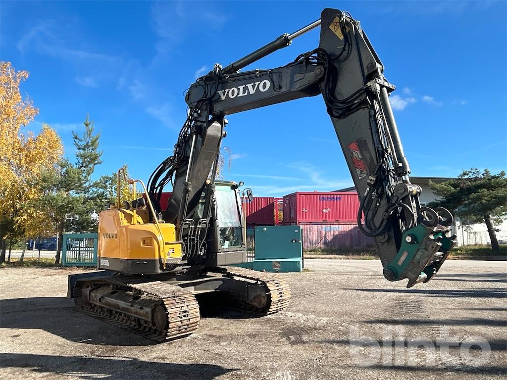 VOLVO ECR 235 CL (2011) - Crawler excavator: picture 2 VOLVO ECR 235 CL (2011) - Crawler excavator: picture 2