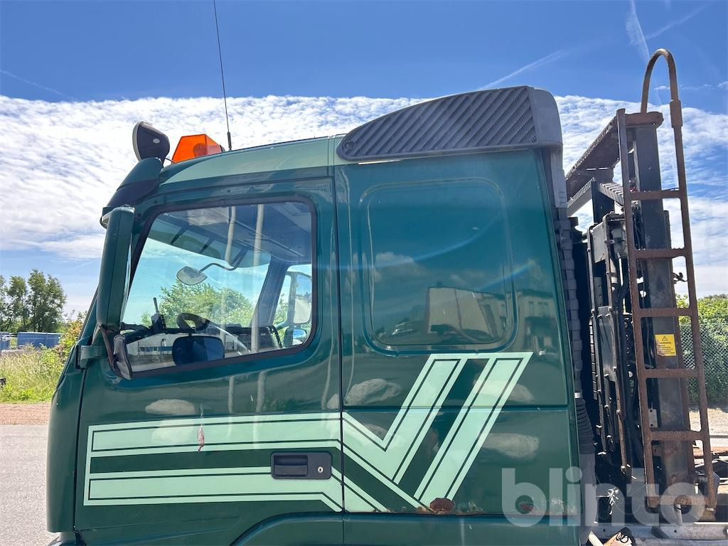 Hook lift truck VOLVO FM 400 6X2 JMNL: picture 12