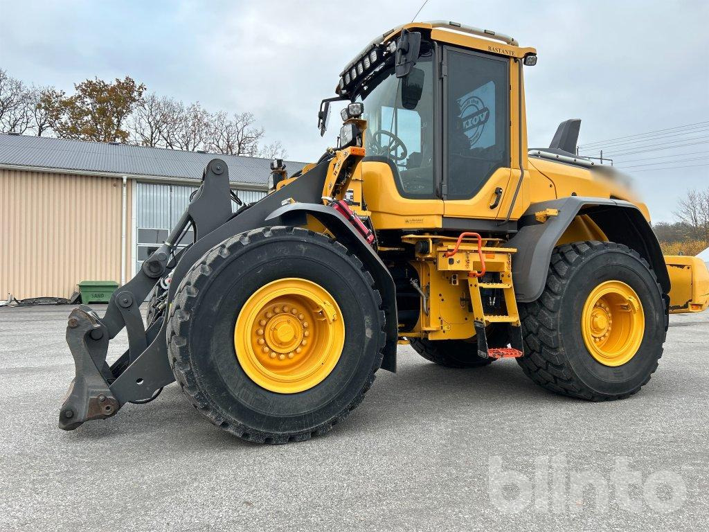 VOLVO L70H - 4305 timmar - Wheel loader: picture 1 VOLVO L70H - 4305 timmar - Wheel loader: picture 1