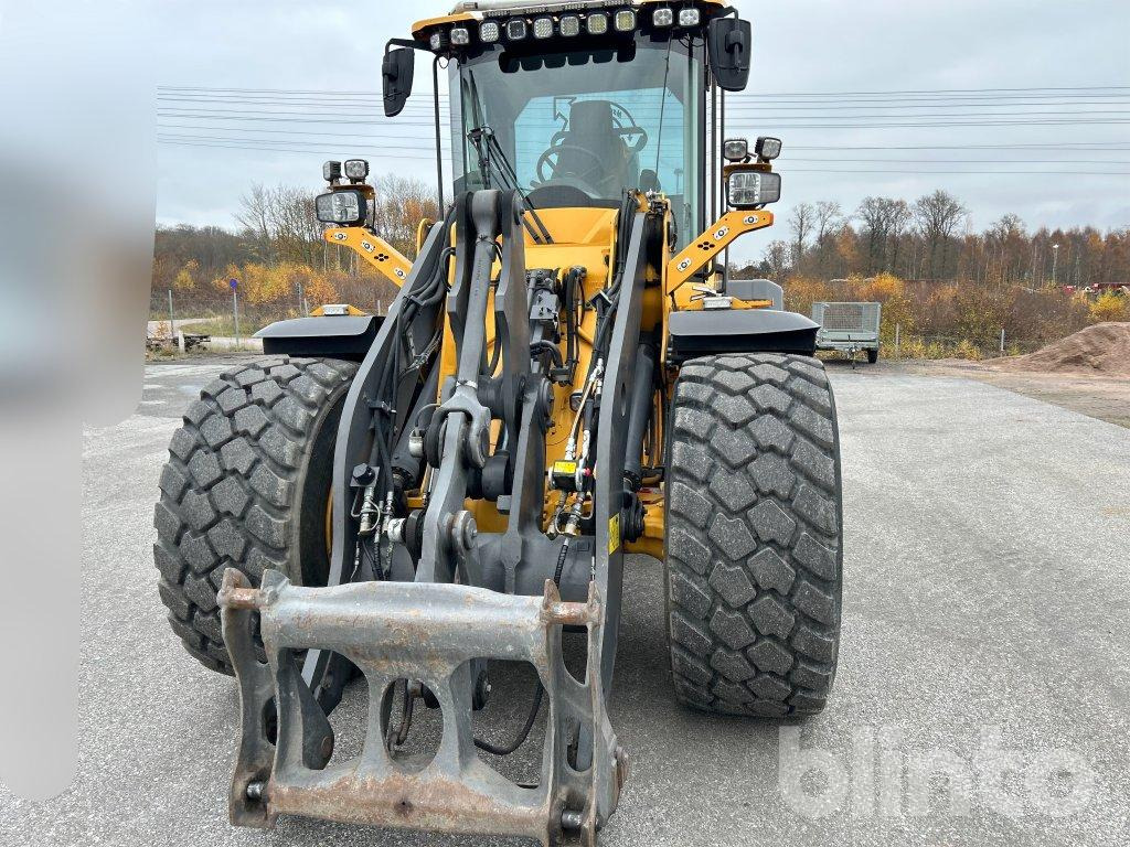 VOLVO L70H - 4305 timmar - Wheel loader: picture 3 VOLVO L70H - 4305 timmar - Wheel loader: picture 3