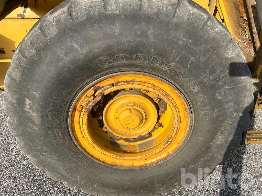 Wheel loader VOLVO L90D: picture 39 Wheel loader VOLVO L90D: picture 39