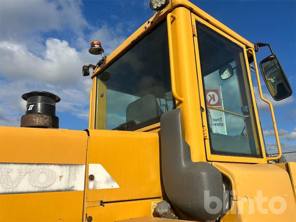 Wheel loader VOLVO L90D: picture 43 Wheel loader VOLVO L90D: picture 43