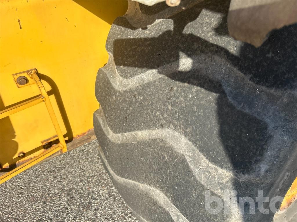 Wheel loader VOLVO L90D: picture 40 Wheel loader VOLVO L90D: picture 40
