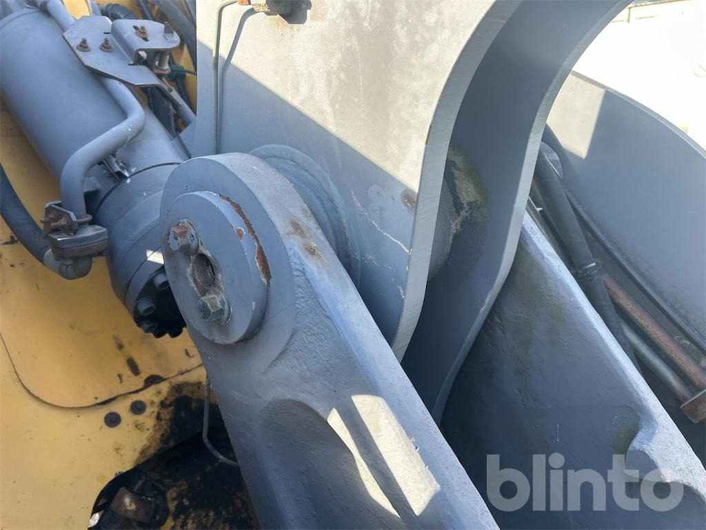 Wheel loader VOLVO L90D: picture 26 Wheel loader VOLVO L90D: picture 26