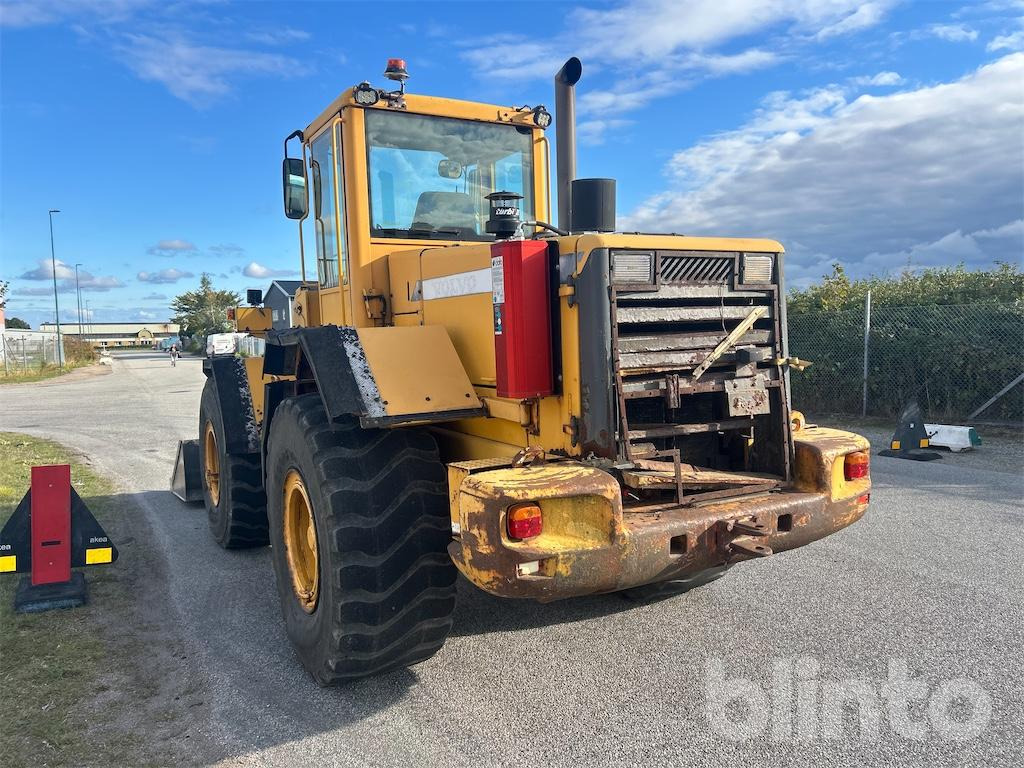 Wheel loader VOLVO L90D: picture 8 Wheel loader VOLVO L90D: picture 8