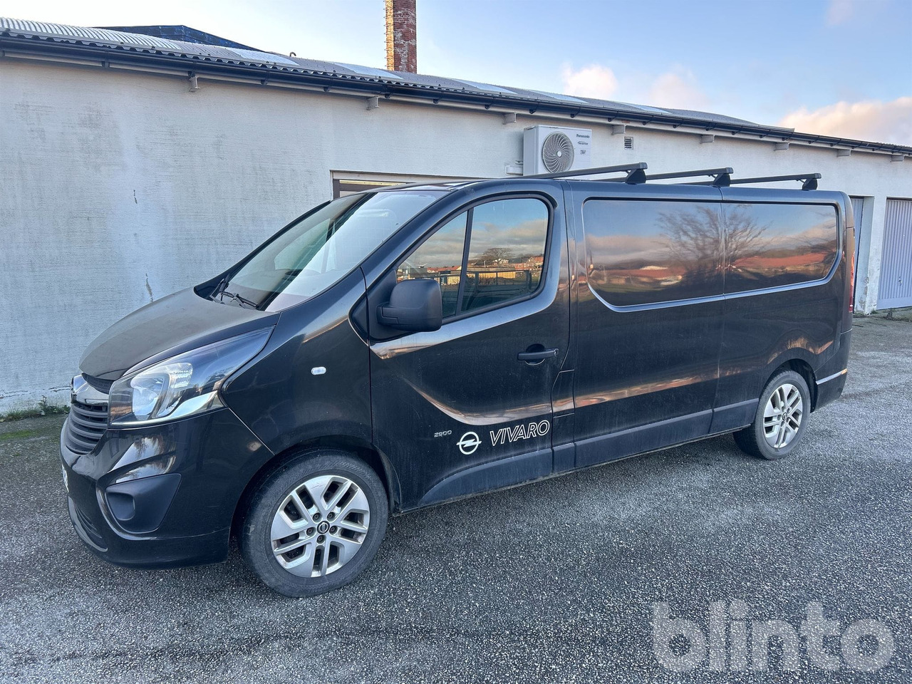 OPEL Vivaro - 9.900mil - Leasbar - Van: picture 1 OPEL Vivaro - 9.900mil - Leasbar - Van: picture 1