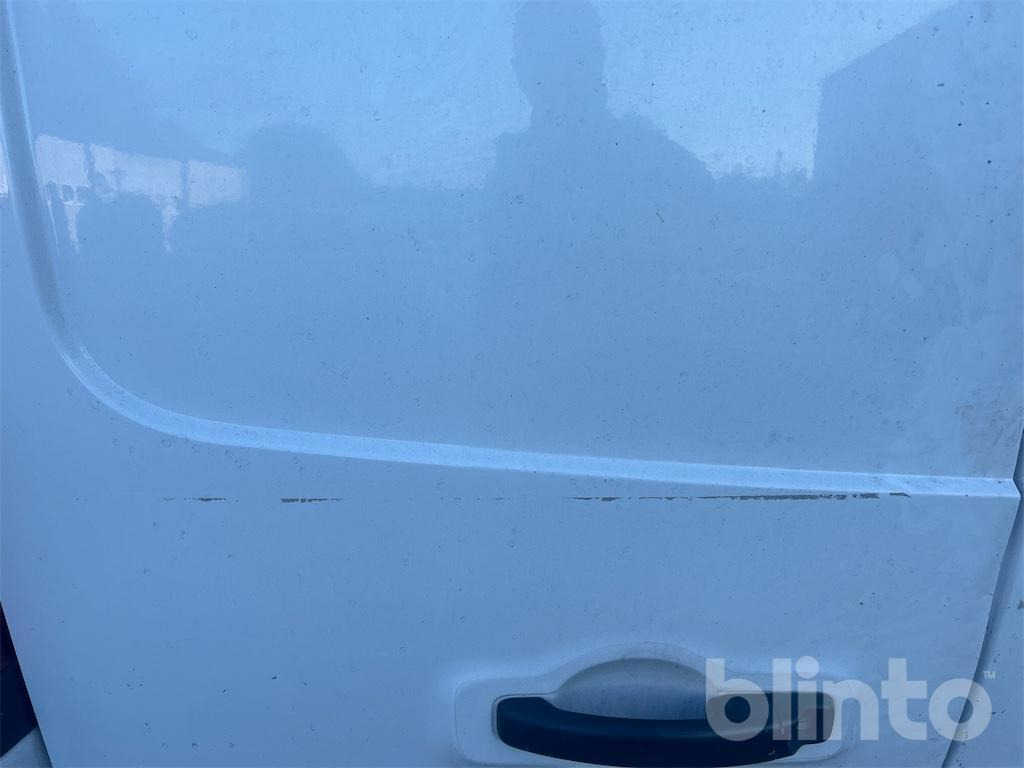 Van RENAULT Traffic: picture 41