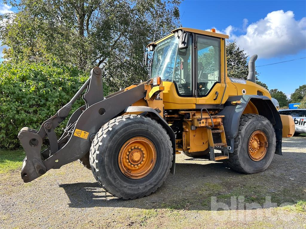 Volvo L90G - Wheel loader: picture 2 Volvo L90G - Wheel loader: picture 2