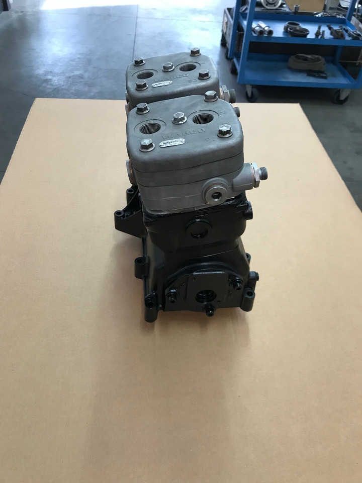 COMPRESSORE ARIA BICILINDRICO RAFFREDDATO AD ACQUA - MAN 51541007190 - Air compressor: picture 5 COMPRESSORE ARIA BICILINDRICO RAFFREDDATO AD ACQUA - MAN 51541007190 - Air compressor: picture 5