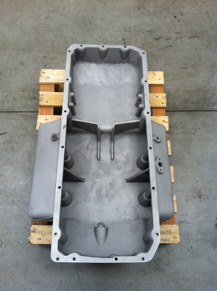 MAN 51058015585 - COPPA OLIO MOTORE MAN D2865LOH - VERSIONE BUS - Oil pan for Truck: picture 1 MAN 51058015585 - COPPA OLIO MOTORE MAN D2865LOH - VERSIONE BUS - Oil pan for Truck: picture 1