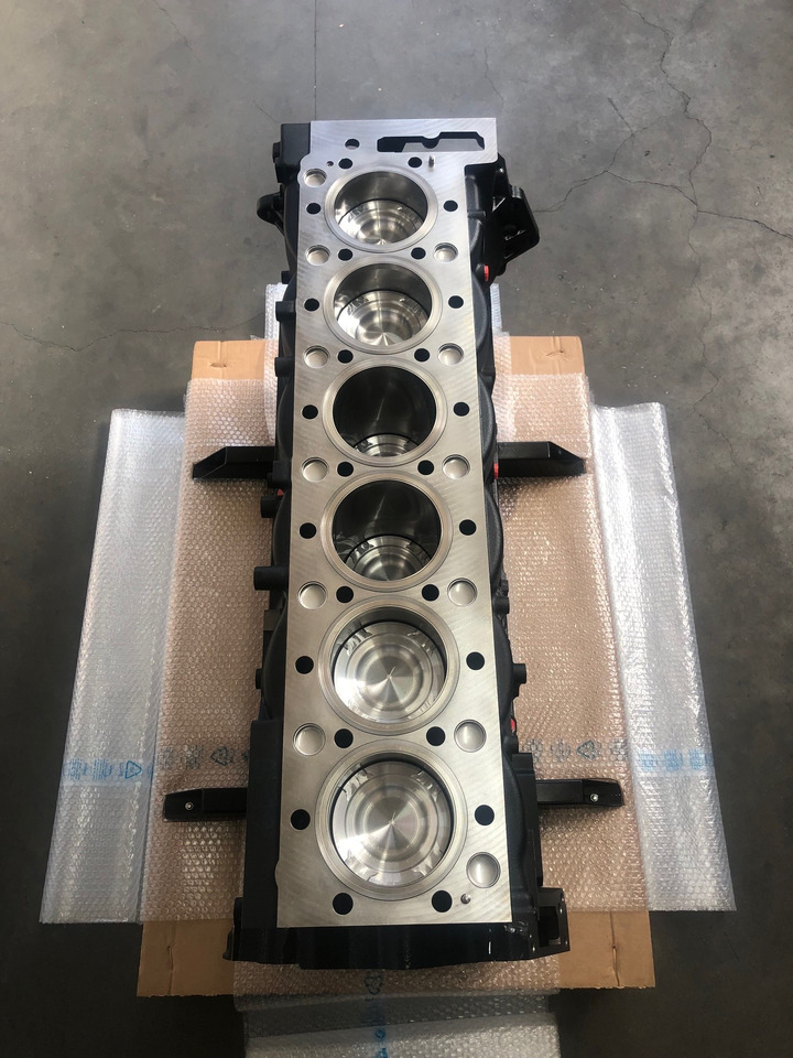 Cylinder block for Truck SHORTBLOCK / BLOCCO MOTORE MAN D2066 EURO6 (camion e bus): picture 8