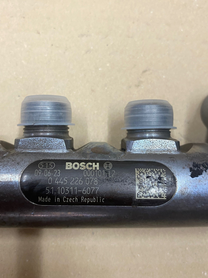 TUBO PRESSIONE COMMON-RAIL - RIF. BOSCH 0445226078 - RIF. MAN 51103116077 - Fuel system: picture 3 TUBO PRESSIONE COMMON-RAIL - RIF. BOSCH 0445226078 - RIF. MAN 51103116077 - Fuel system: picture 3