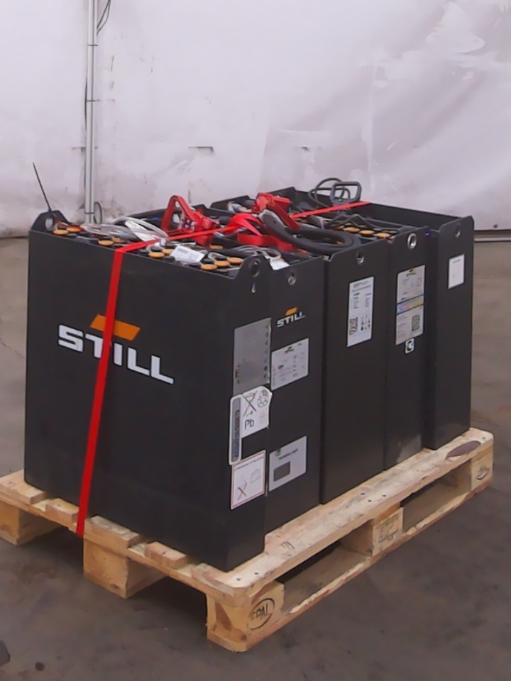 Weitere 5XBATTERIEN - Construction machinery: picture 2 Weitere 5XBATTERIEN - Construction machinery: picture 2