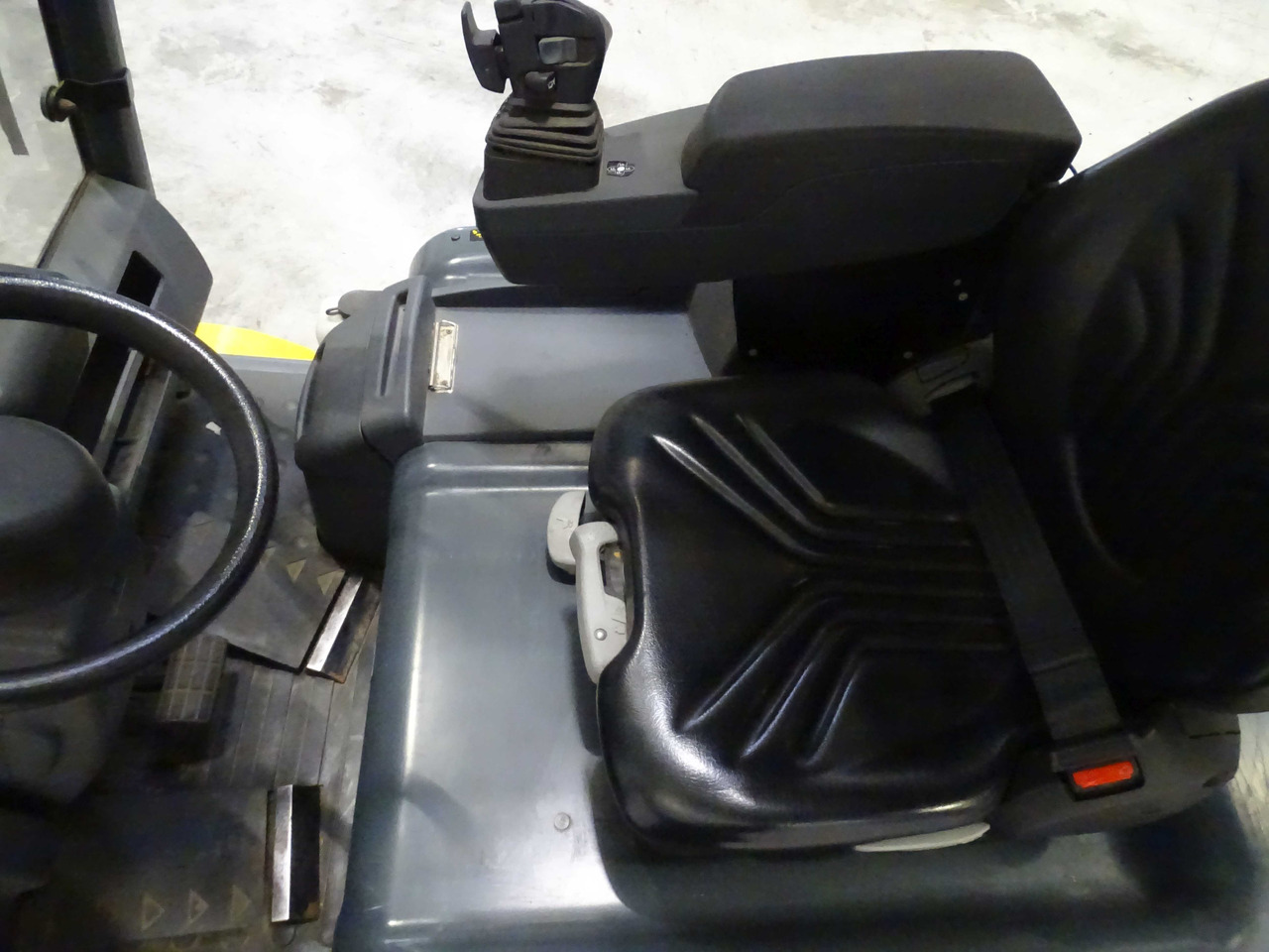 Jungheinrich EFG550 - Electric forklift: picture 3 Jungheinrich EFG550 - Electric forklift: picture 3