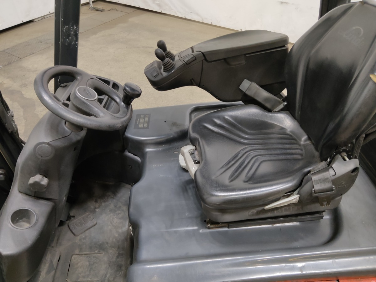 Linde E16-02 - Electric forklift: picture 3 Linde E16-02 - Electric forklift: picture 3