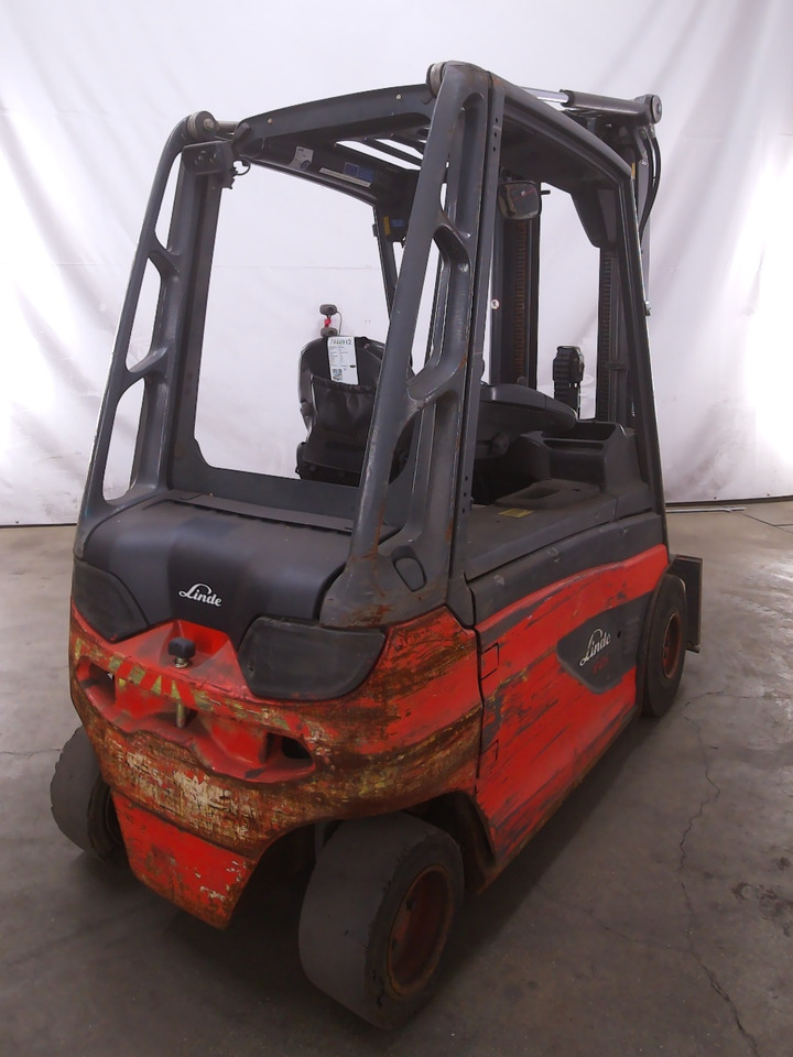 Linde E25 - Electric forklift: picture 2 Linde E25 - Electric forklift: picture 2