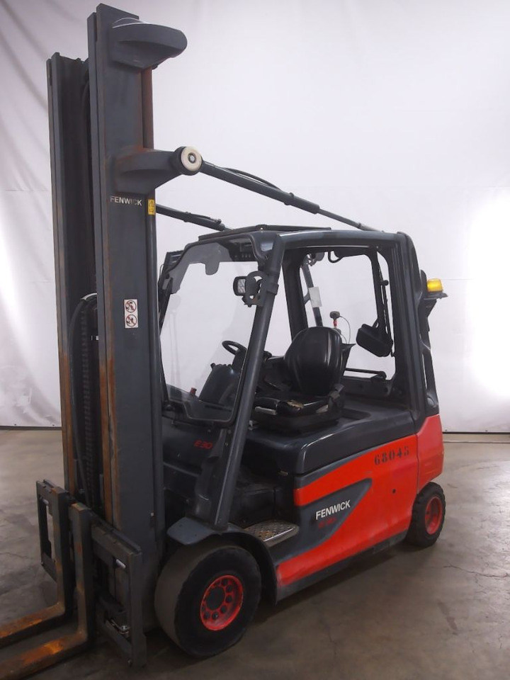 Linde E30L-01 - Electric forklift: picture 1 Linde E30L-01 - Electric forklift: picture 1